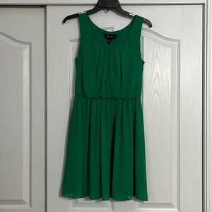 Green BCX sleeveless dress